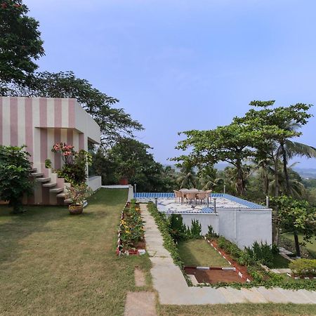 Saffronstays Pride Rock Mandve エクステリア 写真